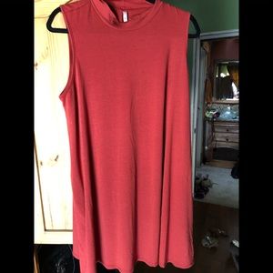Rust sleeveless tunic